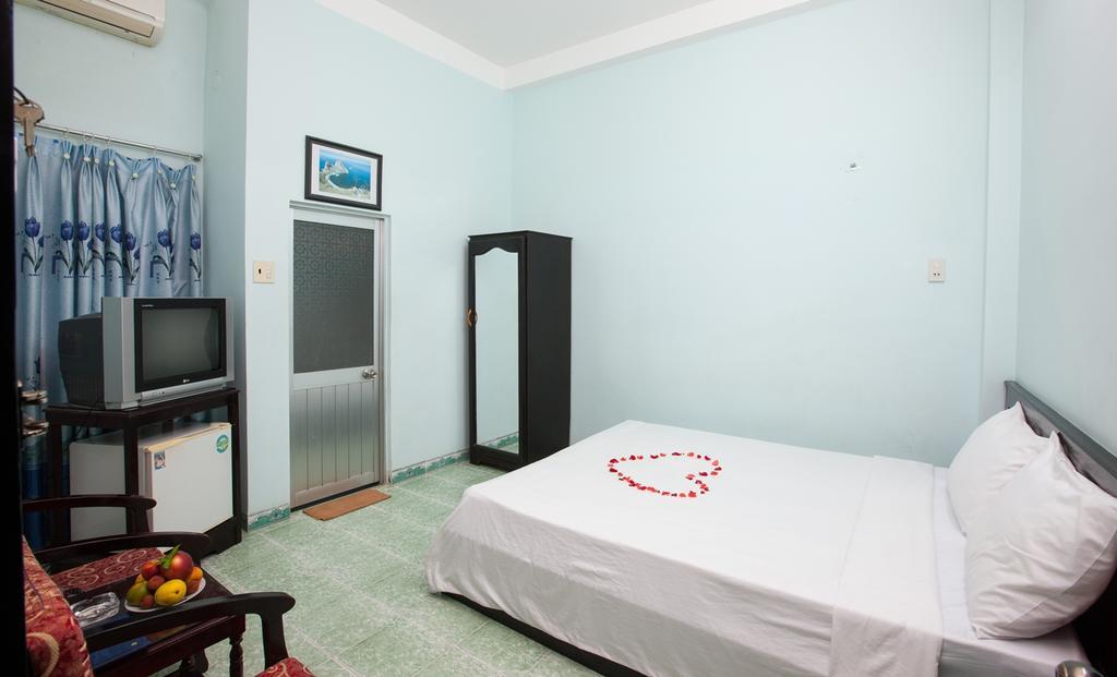 Hotel Four Seasons House à Nha Trang Extérieur photo
