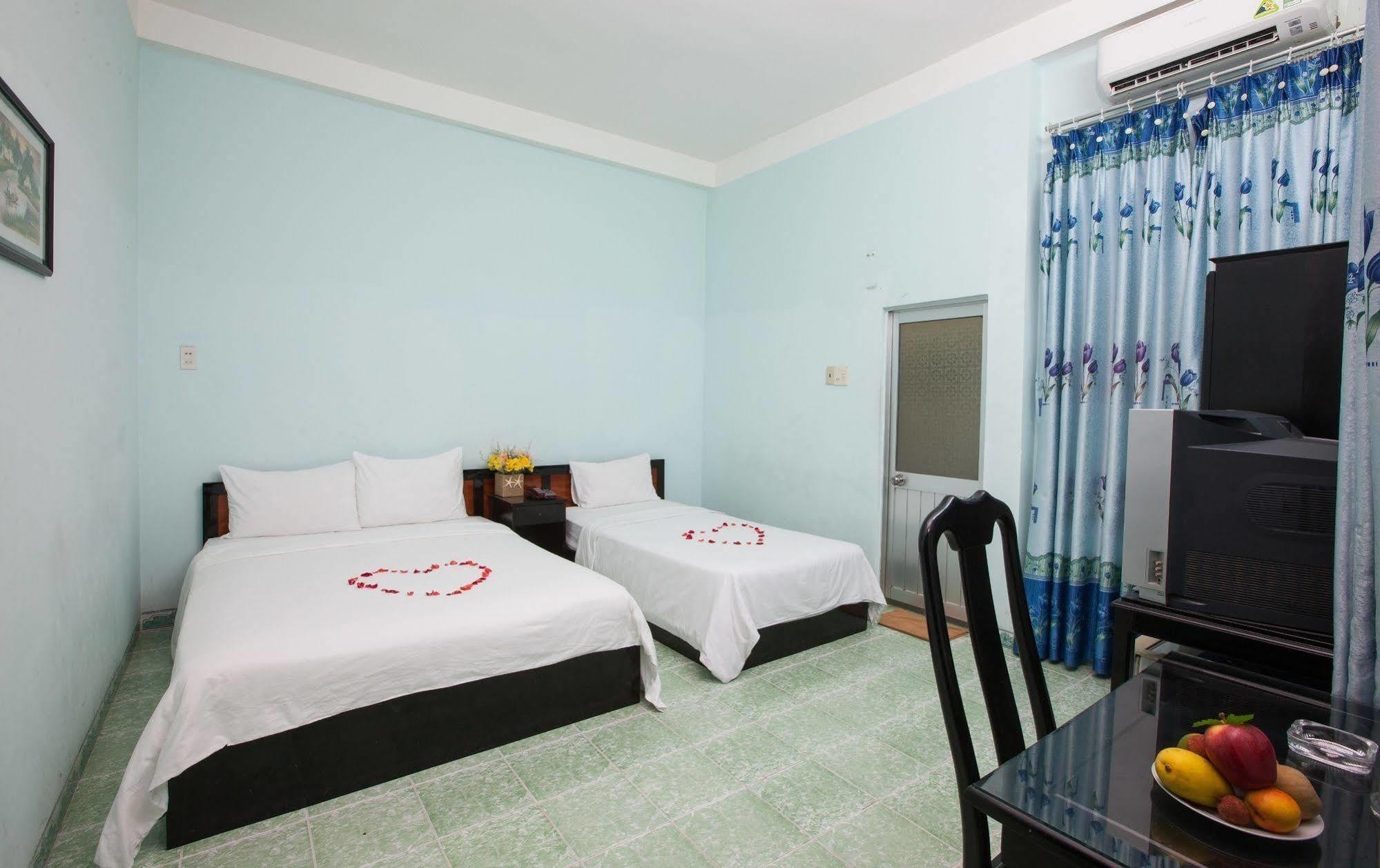 Hotel Four Seasons House à Nha Trang Extérieur photo