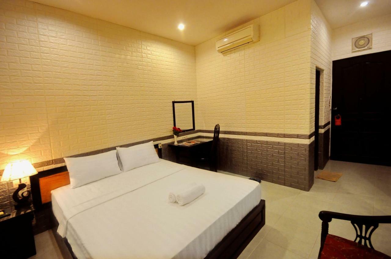 Hotel Four Seasons House à Nha Trang Extérieur photo